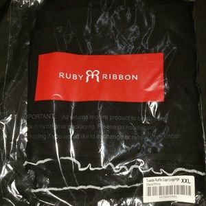 Ruby Ribbon Tuxedo leggings (capri)